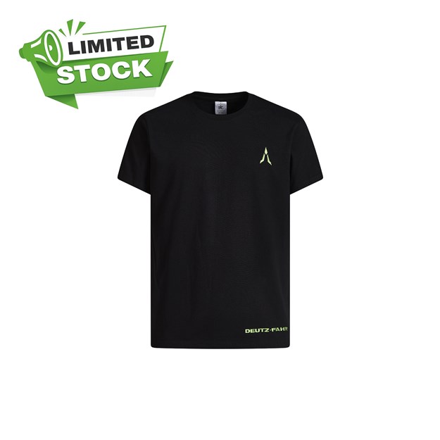 Imagen de Camiseta negra con logotipo bordado DEUTZ-FAHR