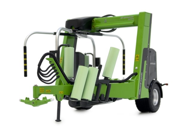 Imagen de Maqueta a escala 1:32 DEUTZ-FAHR WRAPMASTER 4044